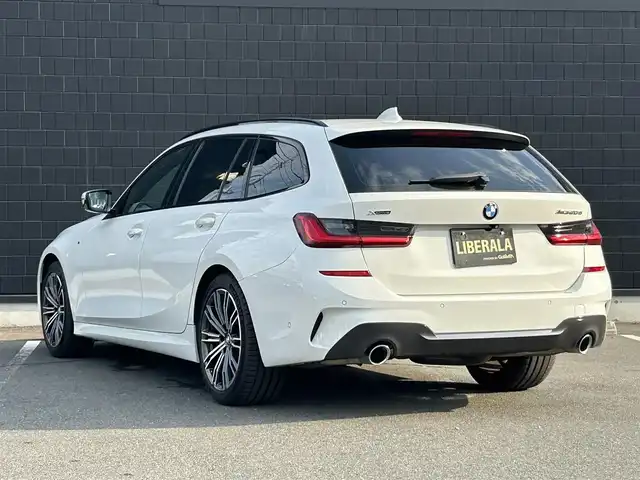 ＢＭＷ ３２０ｄ xDrive ツーリング Mスポーツ 埼玉県 2020(令2)年 5.4万km アルピンホワイトⅢ 黒半革　/純ナビ　/ACC　/Mスポーツパッケージ　/コンフォートパッケージ　/パーキングアシスト　/パワーバックドア/純正ETC　/4WD