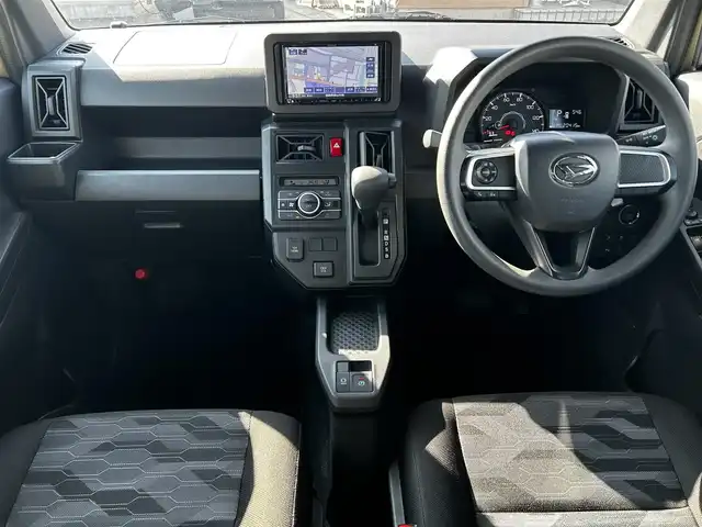 ダイハツ タフト X 福島県 2022(令4)年 2.1万km サンドベージュメタリック スカイフィールトップ/社外ナビゲーション/型番：MDV-D308BT/【CD/SD/USB/BT/TV】/バックカメラ/ドライブレコーダー/ETC/衝突回避支援ブレーキ機能/衝突警報機能/ブレーキ制御付誤発進抑制機能/車線逸脱抑制制御機能/車線逸脱警報機能/路側逸脱警報機能/ふらつき警報/LEDオートライト/社外フロアマット/ドアバイザー