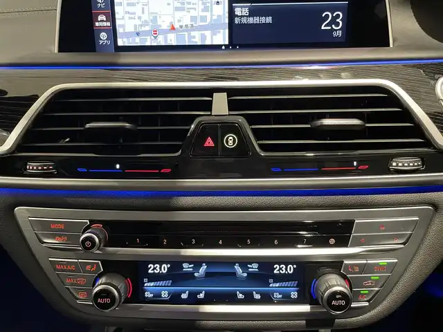 ＢＭＷ ７４０ｄ xDrive Mスポーツ 静岡県 2019(令1)年 2万km ミネラルホワイト 衝突軽減ブレーキ　/黒革　/ＡＣＣ　/ＳＲ　/ＣａｒＰｌａｙ　/ＨＵＤ　/ＬＥＤ /harmankardonサウンド/パワーシート/ヒーター/エアー/メモリ/レーザーライト /ジェスチャーコントロール