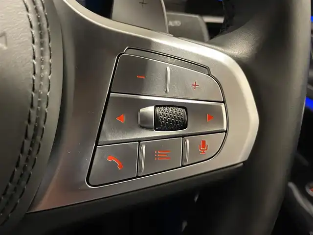 ＢＭＷ ７４０ｄ xDrive Mスポーツ 静岡県 2019(令1)年 2万km ミネラルホワイト 衝突軽減ブレーキ　/黒革　/ＡＣＣ　/ＳＲ　/ＣａｒＰｌａｙ　/ＨＵＤ　/ＬＥＤ /harmankardonサウンド/パワーシート/ヒーター/エアー/メモリ/レーザーライト /ジェスチャーコントロール