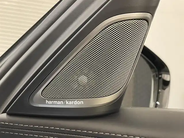 ＢＭＷ ７４０ｄ xDrive Mスポーツ 静岡県 2019(令1)年 2万km ミネラルホワイト 衝突軽減ブレーキ　/黒革　/ＡＣＣ　/ＳＲ　/ＣａｒＰｌａｙ　/ＨＵＤ　/ＬＥＤ /harmankardonサウンド/パワーシート/ヒーター/エアー/メモリ/レーザーライト /ジェスチャーコントロール