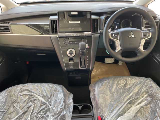 三菱 デリカＤ：５ ブラックエディション 埼玉県 2025(令7)年 0.1千km アメジストブラック e-Assist/ALPINE11インチSDナビ/　　CD/DVD/BT/フルセグ/USB/HDMI/CarPlay/全方位カメラ/レーダークルーズコントロール/両側パワースライドドア/パワーバックドア/レザーシート/パワーシート/シートヒーター　/ステアリングヒーター/LEDオートライト/パドルシフト/ステアリングスイッチ/オリジナルナビ取付パッケージ＋リアモニター取付パッケージ(25/300)/D:5専用11型ナビゲーション(322300)