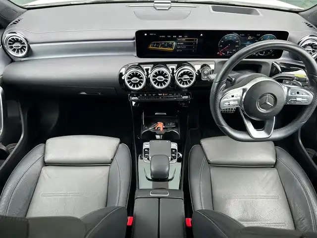 メルセデス・ベンツ Ｍ・ベンツ Ａ２００ｄ 石川県 2019(令1)年 4.1万km 白 レザーエクスクルーシブパッケージ 黒//グレーシート /シートヒーター /サンルーフ /衝突軽減ブレーキ /アダプティブクルーズコントロール /ブラインドスポットモニター /純正ナビ /フルセグTV /360カメラ /クリアランスソナー /LED