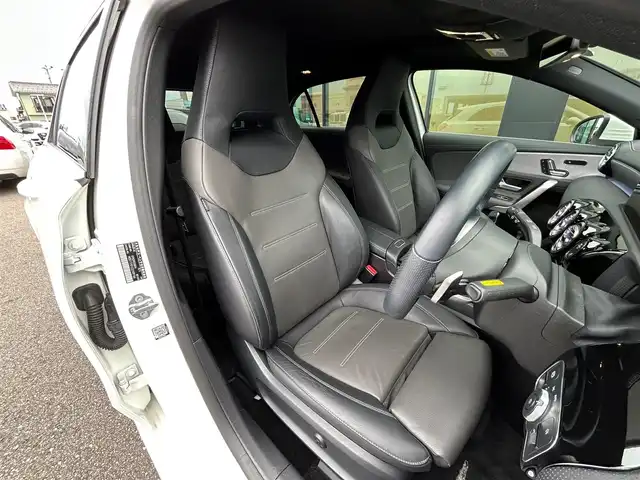 メルセデス・ベンツ Ｍ・ベンツ Ａ２００ｄ 石川県 2019(令1)年 4.1万km 白 レザーエクスクルーシブパッケージ 黒//グレーシート /シートヒーター /サンルーフ /衝突軽減ブレーキ /アダプティブクルーズコントロール /ブラインドスポットモニター /純正ナビ /フルセグTV /360カメラ /クリアランスソナー /LED