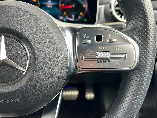 メルセデス・ベンツ Ｍ・ベンツ Ａ２００ｄ 石川県 2019(令1)年 4.1万km 白 レザーエクスクルーシブパッケージ 黒//グレーシート /シートヒーター /サンルーフ /衝突軽減ブレーキ /アダプティブクルーズコントロール /ブラインドスポットモニター /純正ナビ /フルセグTV /360カメラ /クリアランスソナー /LED