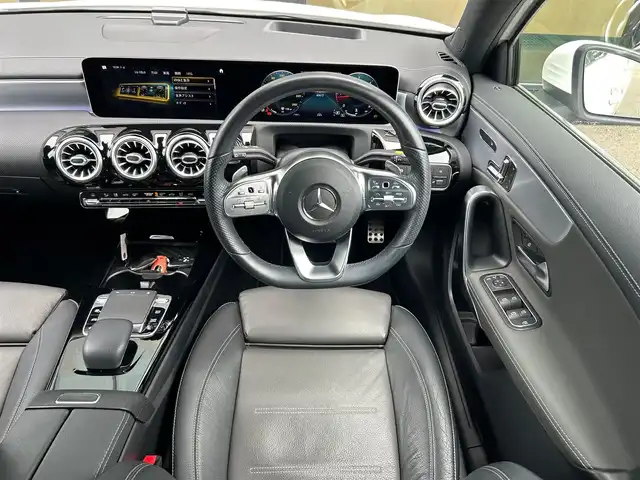 メルセデス・ベンツ Ｍ・ベンツ Ａ２００ｄ 石川県 2019(令1)年 4.1万km 白 レザーエクスクルーシブパッケージ 黒//グレーシート /シートヒーター /サンルーフ /衝突軽減ブレーキ /アダプティブクルーズコントロール /ブラインドスポットモニター /純正ナビ /フルセグTV /360カメラ /クリアランスソナー /LED