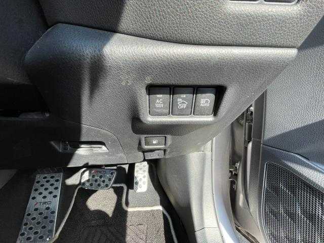 トヨタ Ｃ－ＨＲ G LEDエディション 岩手県 2017(平29)年 8.8万km メタルストリームM 純正ＳＤナビ　ＣＤ／ＤＶＤ／Ｂｌｕｅｔｏｏｔｈ／フルセグＴＶ　/バックカメラ　/ＴＲＤフルエアロ　/ローダウン（純正車高調車載）　/前後ドライブレコーダー　/ＢＳＭ　/レーダークルーズコントロール　/ＥＴＣ２．０/前席シートヒーター