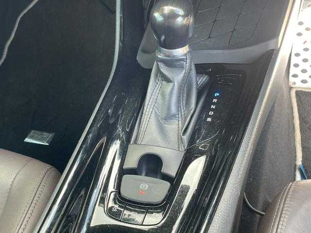 トヨタ Ｃ－ＨＲ G LEDエディション 岩手県 2017(平29)年 8.8万km メタルストリームM 純正ＳＤナビ　ＣＤ／ＤＶＤ／Ｂｌｕｅｔｏｏｔｈ／フルセグＴＶ　/バックカメラ　/ＴＲＤフルエアロ　/ローダウン（純正車高調車載）　/前後ドライブレコーダー　/ＢＳＭ　/レーダークルーズコントロール　/ＥＴＣ２．０/前席シートヒーター