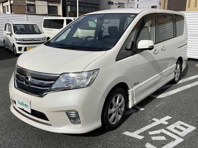 日産 セレナ ハイウェイスター Sハイブリッド 広島県 2013(平25)年 2.7万km ホワイトパール /登録時走行距離/　　　　　　　26249キロ/ワンオーナー/純正ナビ/バックカメラ/地デジ/両側パワースライドドア/クルーズコントロール/スペアキー×１/ビルトインETC/新車時整備手帳/　　【保証書】/取扱説明書/