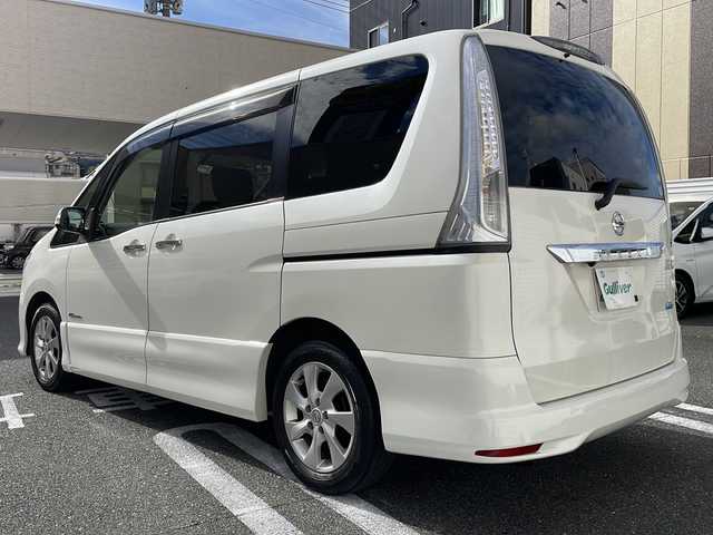 日産 セレナ ハイウェイスター Sハイブリッド 広島県 2013(平25)年 2.7万km ホワイトパール /登録時走行距離/　　　　　　　26249キロ/ワンオーナー/純正ナビ/バックカメラ/地デジ/両側パワースライドドア/クルーズコントロール/スペアキー×１/ビルトインETC/新車時整備手帳/　　【保証書】/取扱説明書/