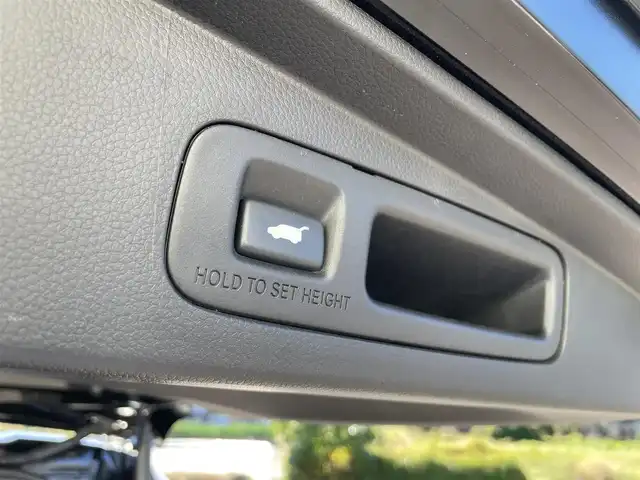 ホンダ ステップワゴン 富山県 2023(令5)年 7.8万km クリスタルブラックパール アラウンドビューモニター/メーカーナビ/フルセグＴＶ/Bluetooth/ＤＶＤ再生/ビルトインＥＴＣ/両側パワースライドドア/ハーフレザーシート/運転席助手席シートヒーター/LEDオートライト/ＬＥＤフォグライト/レーダークルーズコントロール/レーンキープアシスト/パワーバックドア