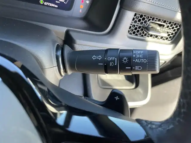 ホンダ ステップワゴン 富山県 2023(令5)年 7.8万km クリスタルブラックパール アラウンドビューモニター/メーカーナビ/フルセグＴＶ/Bluetooth/ＤＶＤ再生/ビルトインＥＴＣ/両側パワースライドドア/ハーフレザーシート/運転席助手席シートヒーター/LEDオートライト/ＬＥＤフォグライト/レーダークルーズコントロール/レーンキープアシスト/パワーバックドア