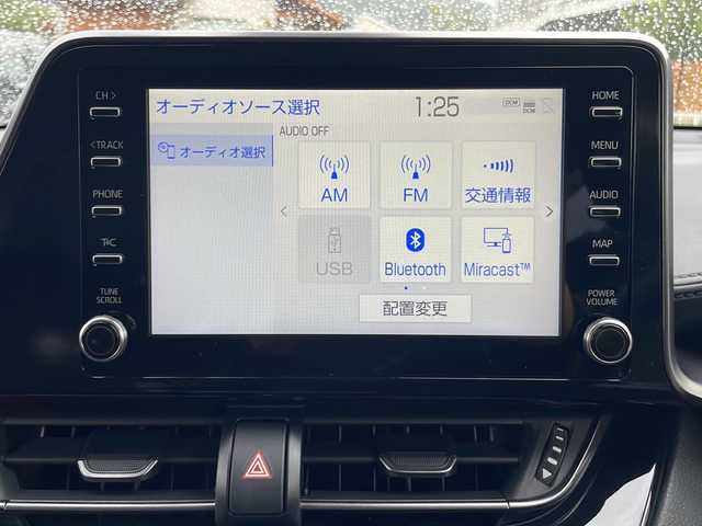 トヨタ Ｃ－ＨＲ S GRスポーツ 山梨県 2020(令2)年 1.6万km ホワイトパールクリスタルシャイン 衝突軽減ブレーキ/純正ディスプレイオーディオ（地図表示なし）/BT/フルセグテレビ/全方位カメラ/アイドリングストップ/クルーズコントロール/ドアバイザー/プッシュスタート/ETC２・０/純正LEDヘッドライト/GR専用シート/オートライト/スタッドレス積み込み（純正ホイール）