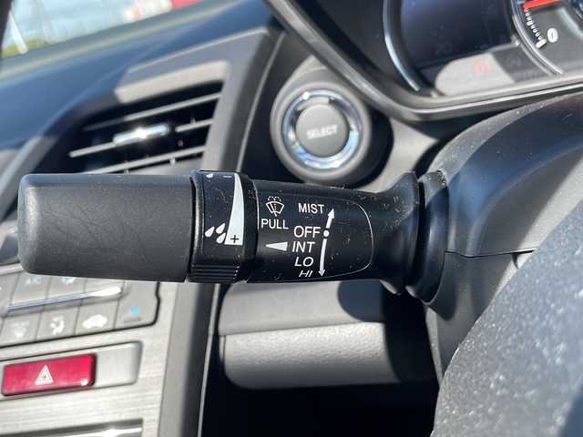 ホンダ Ｓ６６０ α 山口県 2015(平27)年 1.1万km プレミアムスターホワイトパール ワンオーナー/6速マニュアル車/クルーズコントロール/プッシュスタート/横滑り安全装置/オートライト/純正フロアマット/純正アルミホイール/保証書/記録簿/取扱説明書/サンルーフ/スペアキー/スマートキー/HIDヘッドライト