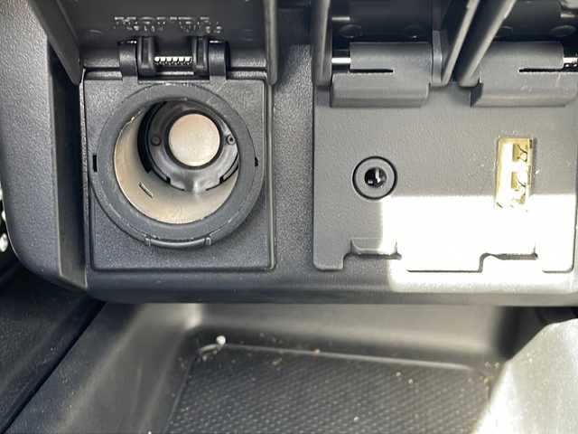 ホンダ Ｓ６６０ α 山口県 2015(平27)年 1.1万km プレミアムスターホワイトパール ワンオーナー/6速マニュアル車/クルーズコントロール/プッシュスタート/横滑り安全装置/オートライト/純正フロアマット/純正アルミホイール/保証書/記録簿/取扱説明書/サンルーフ/スペアキー/スマートキー/HIDヘッドライト