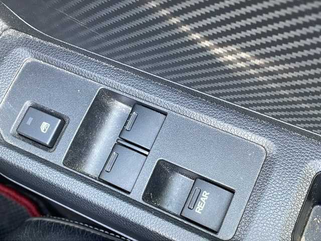 ホンダ Ｓ６６０ α 山口県 2015(平27)年 1.1万km プレミアムスターホワイトパール ワンオーナー/6速マニュアル車/クルーズコントロール/プッシュスタート/横滑り安全装置/オートライト/純正フロアマット/純正アルミホイール/保証書/記録簿/取扱説明書/サンルーフ/スペアキー/スマートキー/HIDヘッドライト