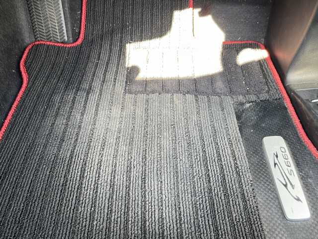 ホンダ Ｓ６６０ α 山口県 2015(平27)年 1.1万km プレミアムスターホワイトパール ワンオーナー/6速マニュアル車/クルーズコントロール/プッシュスタート/横滑り安全装置/オートライト/純正フロアマット/純正アルミホイール/保証書/記録簿/取扱説明書/サンルーフ/スペアキー/スマートキー/HIDヘッドライト