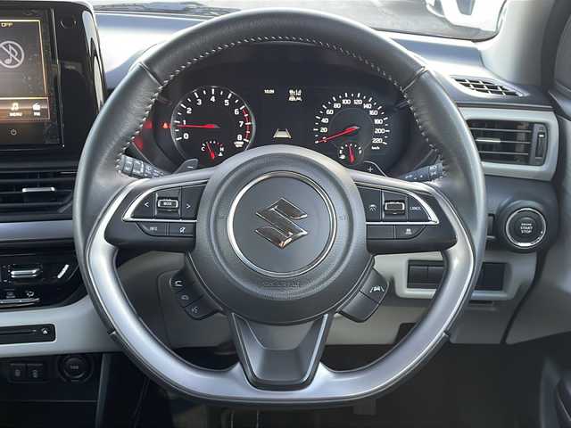 スズキ スイフト HYBRID MZ 道東・釧路十勝 2024(令6)年 3.4万km 青 4WD/純正8インチナビ・フルセグTV/CD・DVD・Bluetooth・USB/全方位モニター/前席シートヒーター/セーフティサポート/デュアルセンサーブレーキサポート2/追従クルーズコントロール/リアクロストラフィックアラート/レーンキープアシスト/アダプティブハイビーム/ブラインドスポットモニタリング/パドルシフト/ドアミラーヒーター/ビルトインETC/LEDヘッドライト/LEDフォグランプ/純正16インチアルミ/スペアキー/保証書・取説書