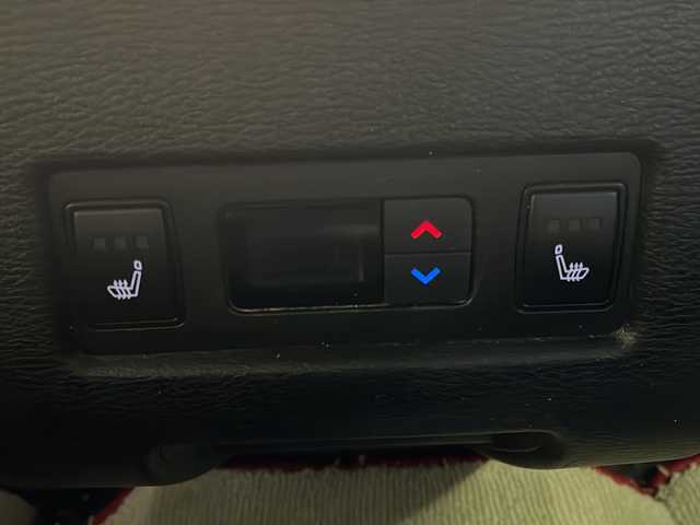 三菱 アウトランダー ＰＨＥＶ P 愛媛県 2022(令4)年 4.2万km パール 純正ナビ/BOSEサウンド/サンルーフ/全方位カメラ/バックカメラ/前後ドライブレコーダー/マイパイロット/追従型クルーズコントロール/前後コーナーセンサー/デジタルインナーミラー/D席N席パワーシート/全席シートヒーター/スペアキー/ハンドルヒーター