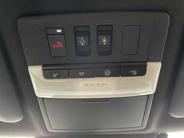 三菱 アウトランダー ＰＨＥＶ P 愛媛県 2022(令4)年 4.2万km パール 純正ナビ/BOSEサウンド/サンルーフ/全方位カメラ/バックカメラ/前後ドライブレコーダー/マイパイロット/追従型クルーズコントロール/前後コーナーセンサー/デジタルインナーミラー/D席N席パワーシート/全席シートヒーター/スペアキー/ハンドルヒーター