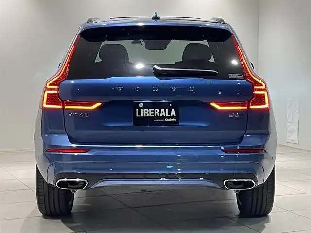 ボルボ ＸＣ６０ B6 AWD Rデザイン 愛知県 2021(令3)年 2.7万km 青Ｍ パノラミックＳ／Ｒ　/ハーマンカードンサウンド　/ＨＵＤ　/純正ナビ　/Ｂｌｕｅｔｏｏｔｈ　/３６０度カメラ　/フルセグＴＶ/ＡｐｐｌｅＣａｒＰｌａｙ　/ＡｎｄｒｏｉｄＡｕｔｏ　/ＡＣＣ　/ＬＫＡ　/ＢＳＭ　/ワイヤレスチャージ/ETC/パワーバックドア/プッシュスタート/ウィンカーミラー/アイドリングストップ