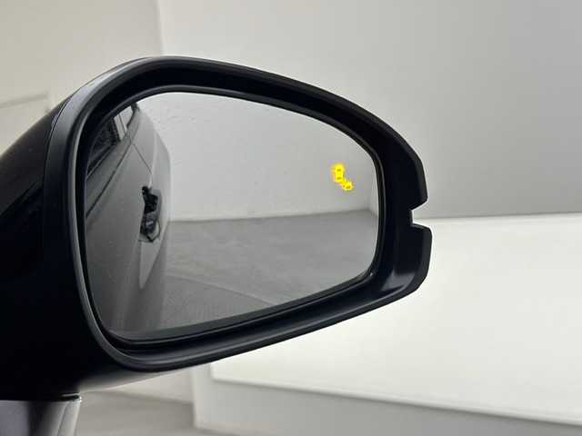 ホンダ ヴェゼル ハイブリッド e:HEV Z 兵庫県 2025(令7)年 0.1千km クリスタルブラックパール 純正メモリナビ(Bluetooth/フルセグ/USB/applecarplay/androidauto)/バックカメラ/追従型クルーズコントロール/シートヒーター(D+N席)/ステアリングヒーター/パワーバックドア/電子パーキングブレーキ/ブレーキホールド/ブラインドスポットモニター/ビルトインETC2.0/前後コーナーセンサー/置くだけ充電/純正18インチアルミホイール/オートライト/オートマチックハイビーム/LEDヘッドライト/LEDフォグライト