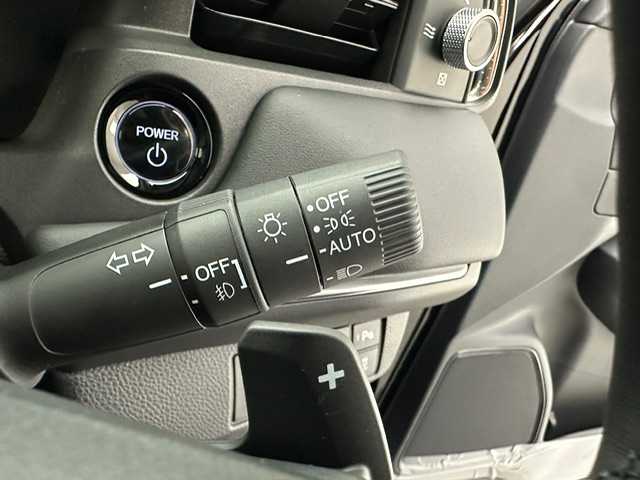 ホンダ ヴェゼル ハイブリッド e:HEV Z 兵庫県 2025(令7)年 0.1千km クリスタルブラックパール 純正メモリナビ(Bluetooth/フルセグ/USB/applecarplay/androidauto)/バックカメラ/追従型クルーズコントロール/シートヒーター(D+N席)/ステアリングヒーター/パワーバックドア/電子パーキングブレーキ/ブレーキホールド/ブラインドスポットモニター/ビルトインETC2.0/前後コーナーセンサー/置くだけ充電/純正18インチアルミホイール/オートライト/オートマチックハイビーム/LEDヘッドライト/LEDフォグライト