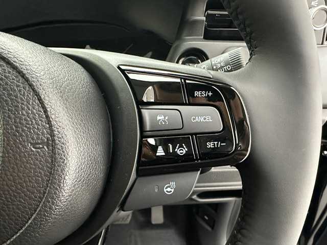 ホンダ ヴェゼル ハイブリッド e:HEV Z 兵庫県 2025(令7)年 0.1千km クリスタルブラックパール 純正メモリナビ(Bluetooth/フルセグ/USB/applecarplay/androidauto)/バックカメラ/追従型クルーズコントロール/シートヒーター(D+N席)/ステアリングヒーター/パワーバックドア/電子パーキングブレーキ/ブレーキホールド/ブラインドスポットモニター/ビルトインETC2.0/前後コーナーセンサー/置くだけ充電/純正18インチアルミホイール/オートライト/オートマチックハイビーム/LEDヘッドライト/LEDフォグライト