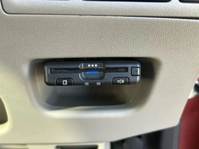 ダイハツ キャスト スタイル G ターボ VS SAⅢ 愛媛県 2020(令2)年 3.3万km ファイアークォーツレッドM 社外ディスプレイオーディオ/（FA/AM/Bluetooth/iPod/AUX）/アラウンドビューモニター/衝突軽減ブレーキ/レーンキープアシスト/シートヒーター/ETC/前後ドライブレコーダー/クリアランスソナー/オートハイビーム/LEDヘッドライト/横滑り防止装置/USB入力端子/HDMIケーブル/純正15インチAW/純正フロアマット/プッシュスタート/スマートキー