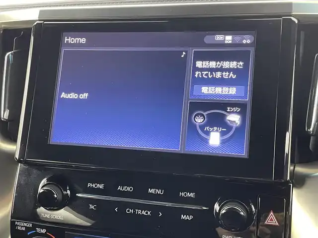 トヨタ ヴェルファイア ハイブリット ゴールデンアイズⅢ 福岡県 2022(令4)年 1.4万km ブラック 後席モニター　/純正９型ＤＡ／フルセグTV　/バックカメラ　/デジタルルームミラー　/ＥＴＣ　/トヨタセーフティセンス　/レーダークルーズコントロール　/コーナーセンサー　/衝突軽減ブレーキ　/レーンキープ　/アクセル踏み間違い防止　/ＢＳＭ　/オートマチックハイビーム　/両側電動スライドドア　/パワーバックドア　/ヒッチメンバー　/純正１７インチアルミホイール　/３眼LEDヘッドライト