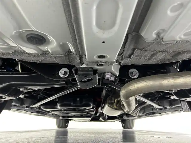 トヨタ ヴェルファイア ハイブリット Z プレミア 佐賀県 2024(令6)年 0.8万km プラチナホワイトパールマイカ 純正14インチディスプレイオーディオ/（コネクティドナビ対応）/フルセグTV/Bluetooth/MiraCast/後席13.2インチフリップダウンモニター/パノラマミックビューモニター/左右独立ムーンルーフ/両側パワースライドドア/社外デジタルインナーミラー/ETC2.0/前後ドライブレコーダー/トヨタセーフティーセンス/プリクラッシュセーフティー/アダクティブクルーズコントロール/レーントレーシングアラート/ロードサインアシスト/パーキングサポートブレーキ/トヨタチームメイト/アドバンストパーク/アドバンストドライブ/運転席・助手席パワーシート/運転席・助手席シートヒーター/運転席・助手席シートベンチレーション/運転席シートメモリ/ステアリングヒーター/三眼LEDヘッドライト/オートライト/オートハイビーム/フォグランプ/ヘッドアップディスプレイ/置くだけ充電/純正フロアマット/純正19インチアルミホイール