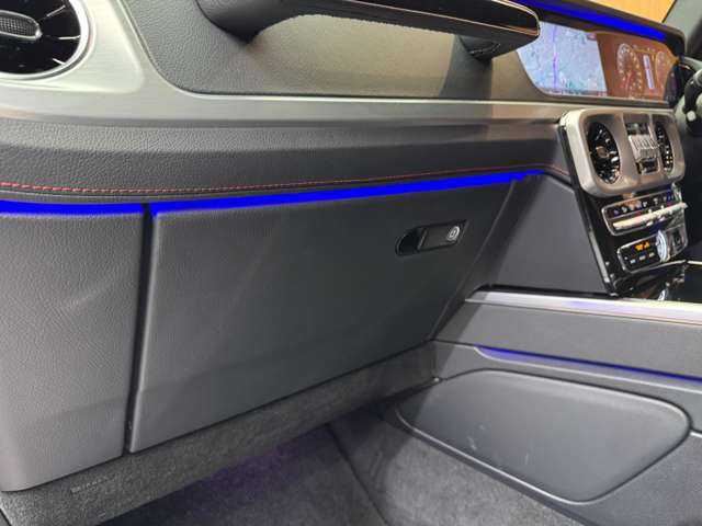 メルセデス・ベンツ ゲレンデヴァーゲン Ｇ３５０ｄ AMGライン 千葉県 2019(令1)年 4.6万km オブシディアンブラック ラグジュアリーＰＫＧ　/アダプティブダンパー　/Ｂｕｒｍｅｓｔｅｒサウンド　/黒革シート　/ガラスＳＲ　/ＡＣＣ　/シートＨ　/ナビ　/ＴＶ　/３６０°ＬＥＤライト　/アクティブパーキング　/衝突軽減Ｂ　/ＢＳＭ　/ＬＫＡ