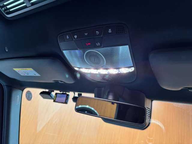 メルセデス・ベンツ ゲレンデヴァーゲン Ｇ３５０ｄ AMGライン 千葉県 2019(令1)年 4.6万km オブシディアンブラック ラグジュアリーＰＫＧ　/アダプティブダンパー　/Ｂｕｒｍｅｓｔｅｒサウンド　/黒革シート　/ガラスＳＲ　/ＡＣＣ　/シートＨ　/ナビ　/ＴＶ　/３６０°ＬＥＤライト　/アクティブパーキング　/衝突軽減Ｂ　/ＢＳＭ　/ＬＫＡ