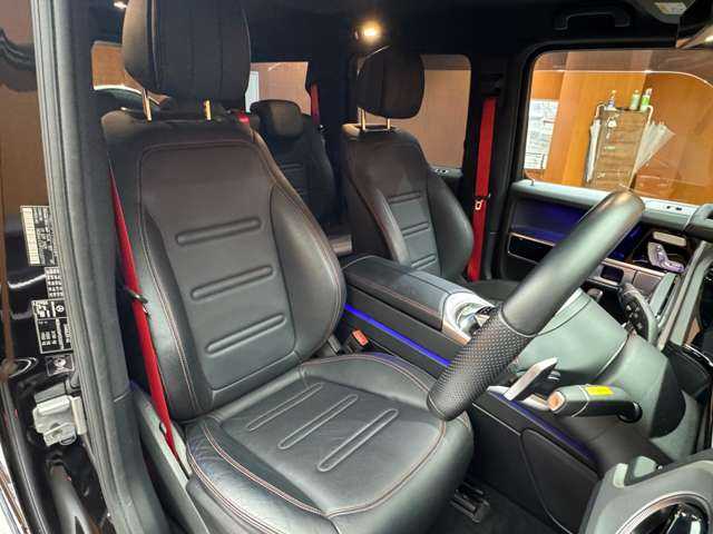 メルセデス・ベンツ ゲレンデヴァーゲン Ｇ３５０ｄ AMGライン 千葉県 2019(令1)年 4.6万km オブシディアンブラック ラグジュアリーＰＫＧ　/アダプティブダンパー　/Ｂｕｒｍｅｓｔｅｒサウンド　/黒革シート　/ガラスＳＲ　/ＡＣＣ　/シートＨ　/ナビ　/ＴＶ　/３６０°ＬＥＤライト　/アクティブパーキング　/衝突軽減Ｂ　/ＢＳＭ　/ＬＫＡ