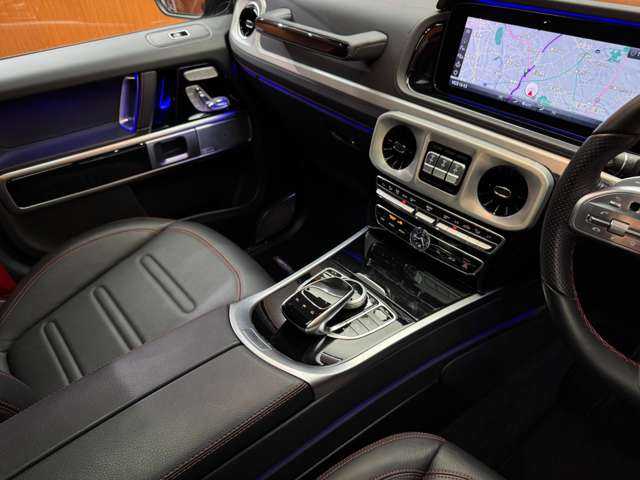 メルセデス・ベンツ ゲレンデヴァーゲン Ｇ３５０ｄ AMGライン 千葉県 2019(令1)年 4.6万km オブシディアンブラック ラグジュアリーＰＫＧ　/アダプティブダンパー　/Ｂｕｒｍｅｓｔｅｒサウンド　/黒革シート　/ガラスＳＲ　/ＡＣＣ　/シートＨ　/ナビ　/ＴＶ　/３６０°ＬＥＤライト　/アクティブパーキング　/衝突軽減Ｂ　/ＢＳＭ　/ＬＫＡ