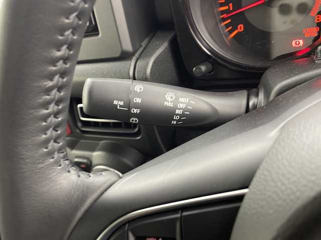 スズキ ジムニー シエラ JC 熊本県 2024(令6)年 0.6万km ブルーイッシュブラックパール3 禁煙車/衝突被害軽減ブレーキ/車線逸脱警報/純正ディスプレイオーディオ（PVH-9300DVSZS）/AM/FM/USB/Bluetooth/バックカメラ/クルーズコントロール/シートヒーター/コーナーセンサー後方/レザー調シートカバー/ダウンヒルアシスト/LEDヘッドライト/ヘッドライトウォッシャー/ドアバイザー/スマートキー/プッシュスタート/ABS/横滑り防止装置