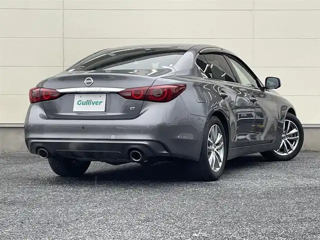 日産 スカイライン GT 茨城県 2020(令2)年 7.3万km ダークメタルグレー ワンオーナー/純正ナビ/　(AM/FM/CD/DVD/Bluetooth)/フルセグTV/アラウンドビューモニター/インテリジェントクルーズコントロール/ETC2.0/ドライブレコーダー/前後コーナーセンサー/LEDヘッドライト/前席パワーシート/ハーフレザーシート/純正アルミホイール/純正フロアマット/USB接続