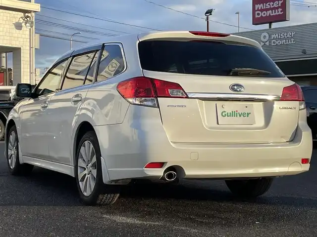 スバル レガシィ ツーリングワゴン 2．5i Lパッケージ 広島県 2011(平23)年 9.3万km サテンホワイトパール ４WD/メモリナビ/（フルセグTV/Bluetooth/SD/CD/DVD/USB）/クルーズコントロール（追従無し）/ドライブレコーダー（前方のみ）/HIDヘッドライト/フォグランプ/オートライト/純正17インチアルミホイール/本革巻きステアリング