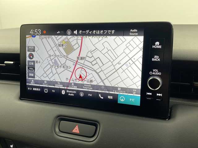 ホンダ ヴェゼル ハイブリッド e:HEV Z 栃木県 2024(令6)年 0.1万km未満 クリスタルブラックパール Honda CONNECTディスプレーナビ/【フルセグTV/Bluetooth/FM/USB】/バックカメラ/Honda SENSING/・衝突軽減ブレーキ/・先行車発進お知らせ機能/・路外逸脱抑制機能/・標識認識機能/・渋滞追従機能付アダプティブクルーズコントロール/・車線維持支援システム/・誤発進抑制機能/・後方誤発進抑制機能/・近距離衝突軽減ブレーキ/・急アクセル抑制機能/・パーキングセンサーシステム/ブラインドスポットインフォメーション/アダプティブドライビングビーム/後退出庫サポート/コーナーセンサー/ワイヤレス充電器/ETC2.0/運転席・助手席シートヒーター/ステアリングヒーター/ハンズフリーアクセスパワーテールゲート/LEDシーケンシャルターンシグナルランプ/ダウンヒルアシストコントロール/電動パーキングブレーキ/ブレーキホールド/横滑り防止装置/スペアキー×1