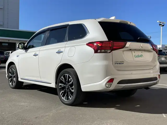 三菱 アウトランダー ＰＨＥＶ