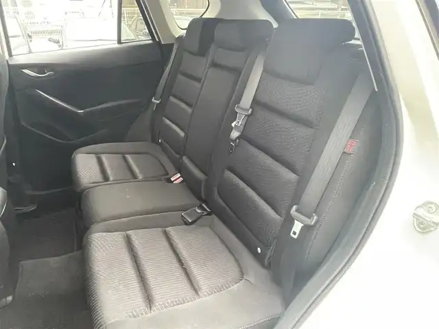 マツダ ＣＸ－５ 20S 愛知県 2012(平24)年 7.6万km クリスタルホワイトパールマイカ (株)IDOMが運営する【じしゃロン豊川店】の自社ローン専用車両になります。こちらは現金またはオートローンご利用時の価格です。自社ローンご希望の方は別途その旨お申付け下さい/ 社外オーディオ/ バックカメラ/ ETC/ 革巻ステアリング/ ドアバイザー