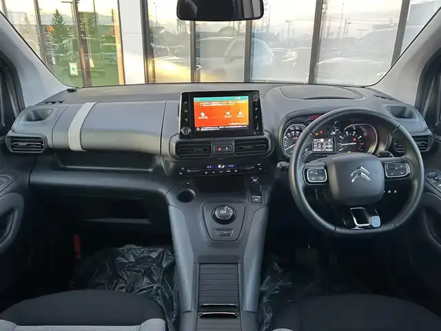 シトロエン シトロエン ベルランゴ シャイン 道南・函館 2020(令2)年 4.8万km ベージュ ワンオーナー車　/ガラスルーフ　/アダクティブクルーズコントロール　/バック・サイドカメラ　/カープレイ　/スマートキー　/スペアキー有　/新車時保証書　/取扱説明書　