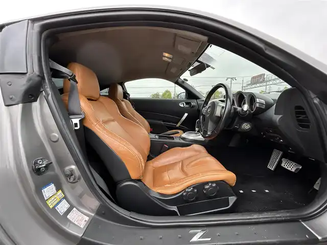 日産 フェアレディ Ｚ バージョンT 道央・札幌 2008(平20)年 13.3万km ブレードシルバー 社外SDナビ/FM/AM/CD/DVD/BT/フルセグ/ETC/バックカメラ/レザーシート/パワーシート/シートヒーター/スペアキー/リモコンキー/電格ミラー/AAC/Wエアバッグ/横滑り防止システム
