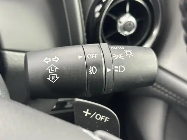 マツダ ＣＸ－３ 20SプロアクティブSパッケージ 愛知県 2020(令2)年 1.8万km ソウルレッドクリスタルM 純正8.8インチマツダコネクトナビ/　　・CD/DVD/BT/フルセグ/360°ビュー・モニター/ステアリングリモコン/パドルシフト/MTモード/HUD/ビルトインETC/ドライブレコーダー/パワーシート/シートヒーター/フルフラットシート/純正フロアマット/アドバンスト・スマート・シティ・ブレーキ/AT誤発進抑制制御/スマート・シティ・ブレーキ・サポート（後退時）/車線逸脱警報システム/アダプティブ・LED・ヘッドライト/ハイ・ビーム・コントロールシステム/マツダ・レーダー・クルーズ・コントロール/交通標識認識システム/ドライバー・アテンション・アラート/フロントパーキングセンサー/純正18インチアルミホイール/スマートキー/保証書/取扱説明書/スペアキー１本
