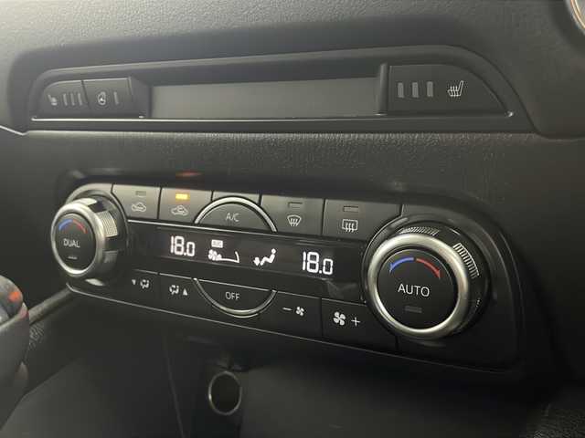 マツダ ＣＸ－５ 20S プロアクティブ 栃木県 2018(平30)年 2.2万km スノーフレイクホワイトパールマイカ 純正ナビ/AM FM CD　DVD SD USB AUX BT フルセグTV/クルーズコントロール/ETC/アラウンドビューモニター/衝突軽減/コーナーセンサー/ブラインドスポットモニター/レーンアシスト/ステアリングヒーター/シートヒーター/運転席パワーシート/ヘッドアップディスプレイ/LEDヘッドライト/オートライト/オートマチックハイビーム/オートワイパー/純正フロアマット/純正アルミホイール