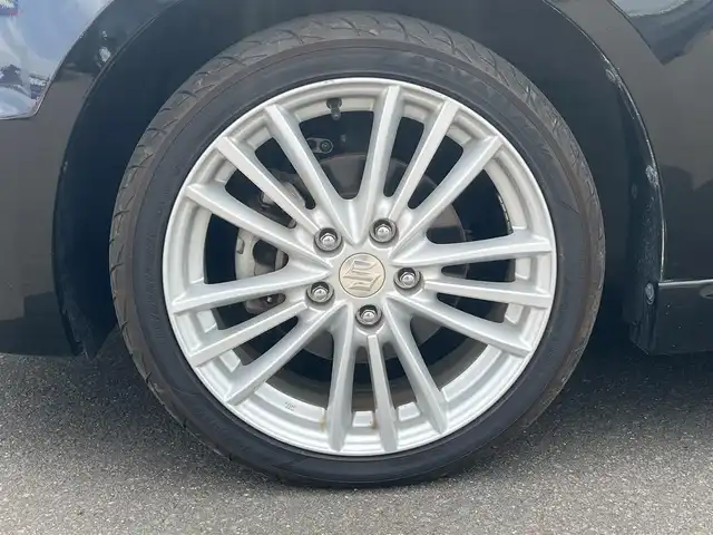 スズキ スイフト スポーツ 秋田県 2014(平26)年 3.3万km スーパーブラックパール 社外ナビ/6速MT/スマートキー/ワンセグ/純正アルミ/クルーズコントロール/プッシュスタート/ETC/純正フロアマット/ステアリングスイッチ/オートエアコン/パワーステアリング/パワーウィンドウ/レベライザー/横滑り防止/電動格納ウィンカーミラー/保証書/取扱説明書/記録簿
