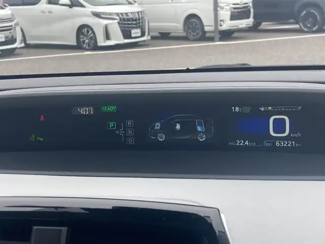 トヨタ プリウス Sセーフティプラス 島根県 2016(平28)年 6.4万km スティールブロンドM ディーラーOP SDナビ(CD/BT/フルセグ)/トヨタセーフティーセンス/ ・プリクラッシュセーフティー/ ・レーンディパーチャーアラート/ ・オートハイビーム/ ・レーダークルーズコントロール/ヘッドアップディスプレイ/バックカメラ/前方ドライブレコーダー/ビルトインETC/純正フロアマット/LEDヘッドライト/電動格納ミラー