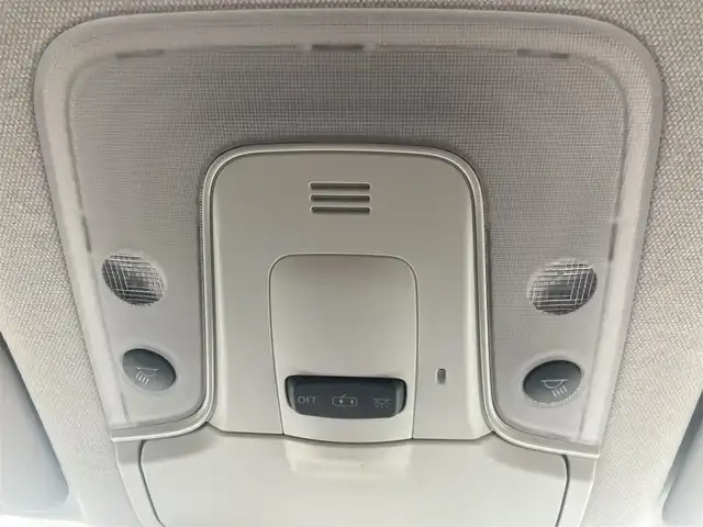 トヨタ プリウス Sセーフティプラス 島根県 2016(平28)年 6.4万km スティールブロンドM ディーラーOP SDナビ(CD/BT/フルセグ)/トヨタセーフティーセンス/ ・プリクラッシュセーフティー/ ・レーンディパーチャーアラート/ ・オートハイビーム/ ・レーダークルーズコントロール/ヘッドアップディスプレイ/バックカメラ/前方ドライブレコーダー/ビルトインETC/純正フロアマット/LEDヘッドライト/電動格納ミラー