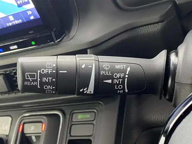 ホンダ ステップワゴン スパーダ eHEV 福井県 2024(令6)年 1.3万km プラチナホワイトパール 純正11インチナビ（LXM-247VFLi）/-フルセグTV/CD/DVD/Bluetooth/USB/AppleCarPlay/AndroidAuto/純正フロアマット/前後ドライブレコーダー/バックカメラ/ホンダセンシング/衝突軽減ブレーキ/BSM/パワーテールゲート/前後コーナーセンサー/両側パワースライドドア/レーダークルーズコントロール/レーンキープアシスト/ハーフレザーシート/前席シートヒーター/オットマン/パドルシフト/トリプルゾーンAC/16インチAW/電子ブレーキ/ブレーキホールド/オートライト/オートハイビーム/LEDヘッドライト/背面テーブル