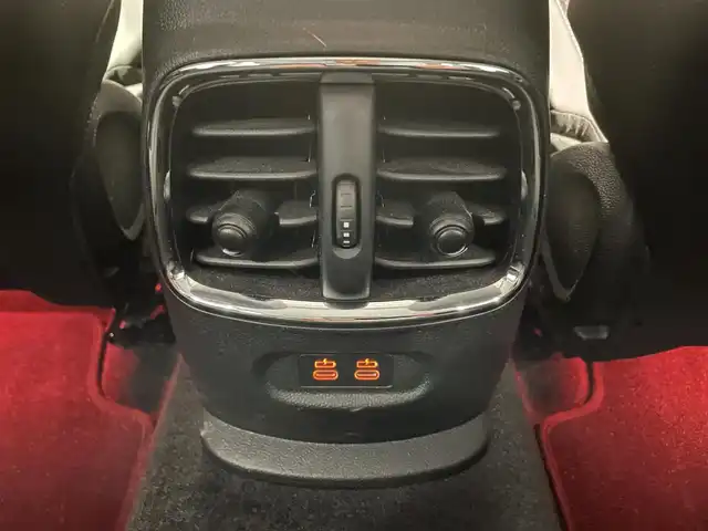 ＭＩＮＩ ＢＭＷ ミニ クラブマン クーパーD 熊本県 2022(令4)年 4.8万km MINI Yoursエニグマティックブラック ・ワンオーナー/・スマートキー/・プッシュスタート/・インテリジェントセーフティ/・PDC自動起動/・パーキングアシスト/・クルーズコントロール/・ハーフレザースポーツシート/・前席シートヒーター /・純正HDDナビ/　【Bluetooth・USB】/・フルセグTV/・バックカメラ/・LEDヘッドランプ/・LEDフォグランプ/・UKテール/・保証書/取説